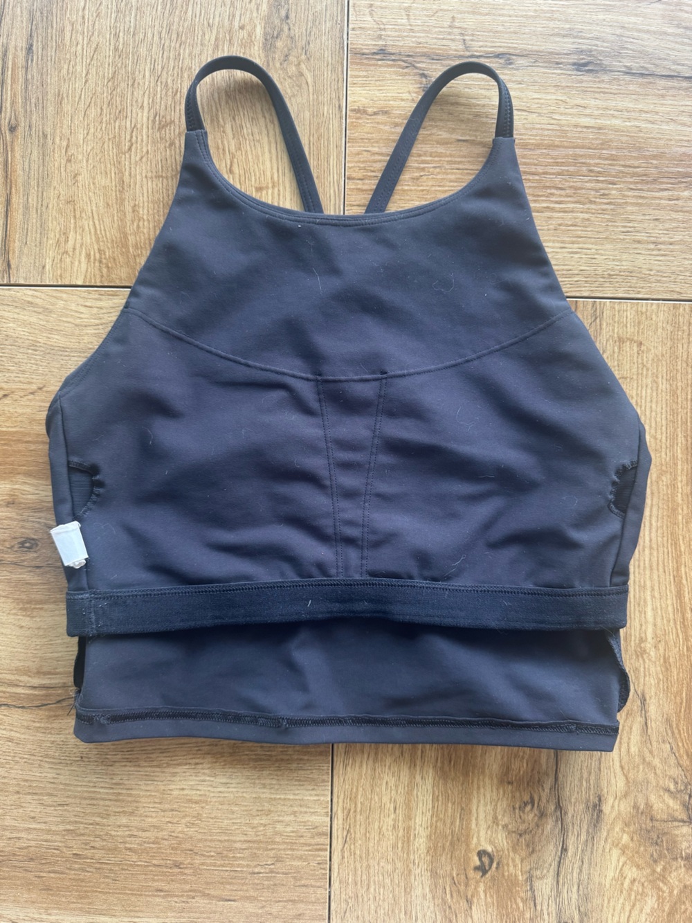 Black Strappy Cropped Tank Top - Picture 4 of 5
